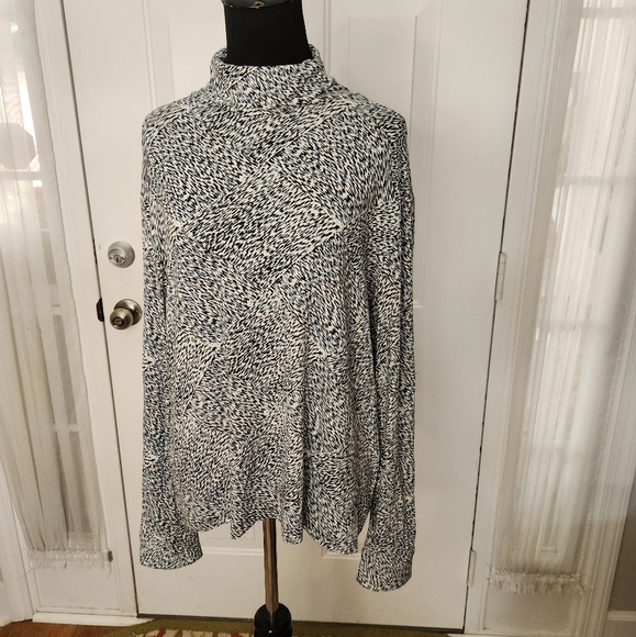 Talbots Long Sleeve Turtleneck in Blues  Size XL - Picture 1 of 6